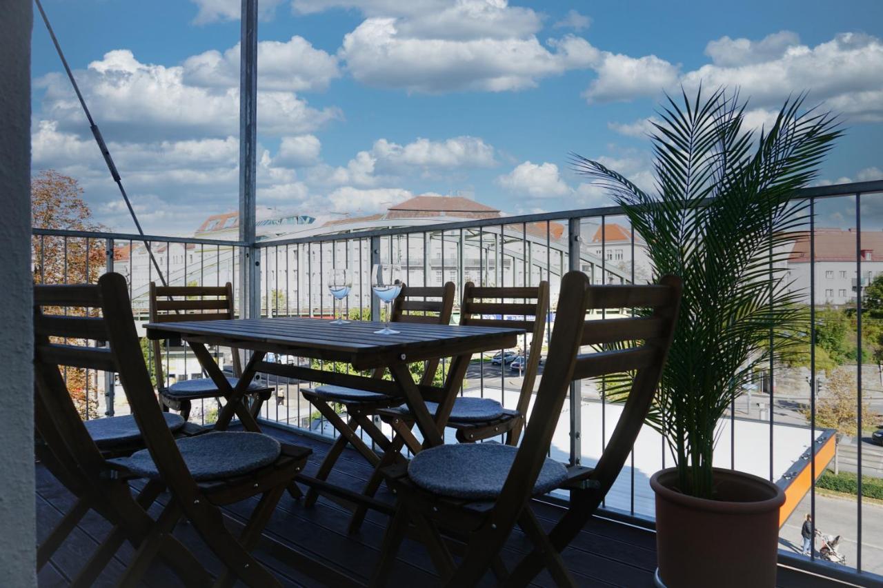 Large Apartments - Great For Groups - With Balcony Or Terrace Bécs Kültér fotó