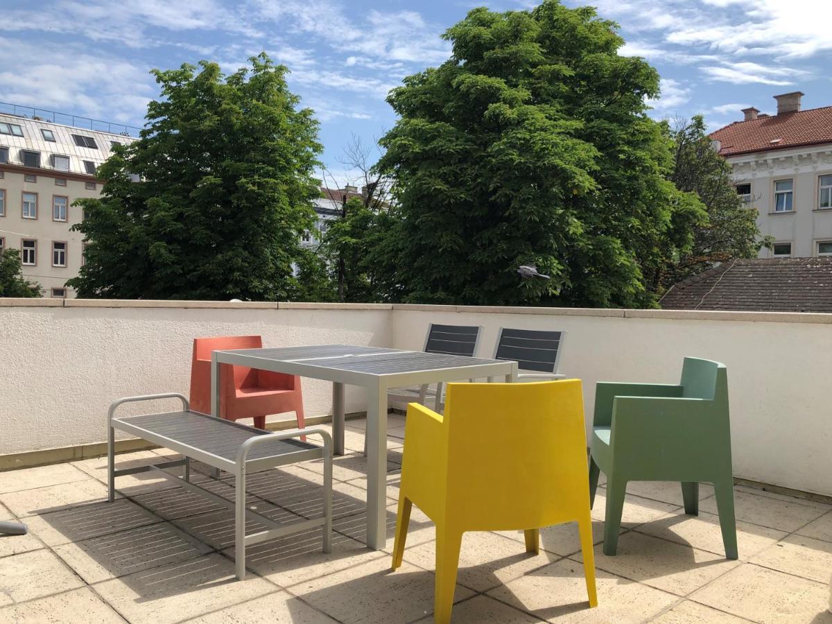 Large Apartments - Great For Groups - With Balcony Or Terrace Bécs Kültér fotó