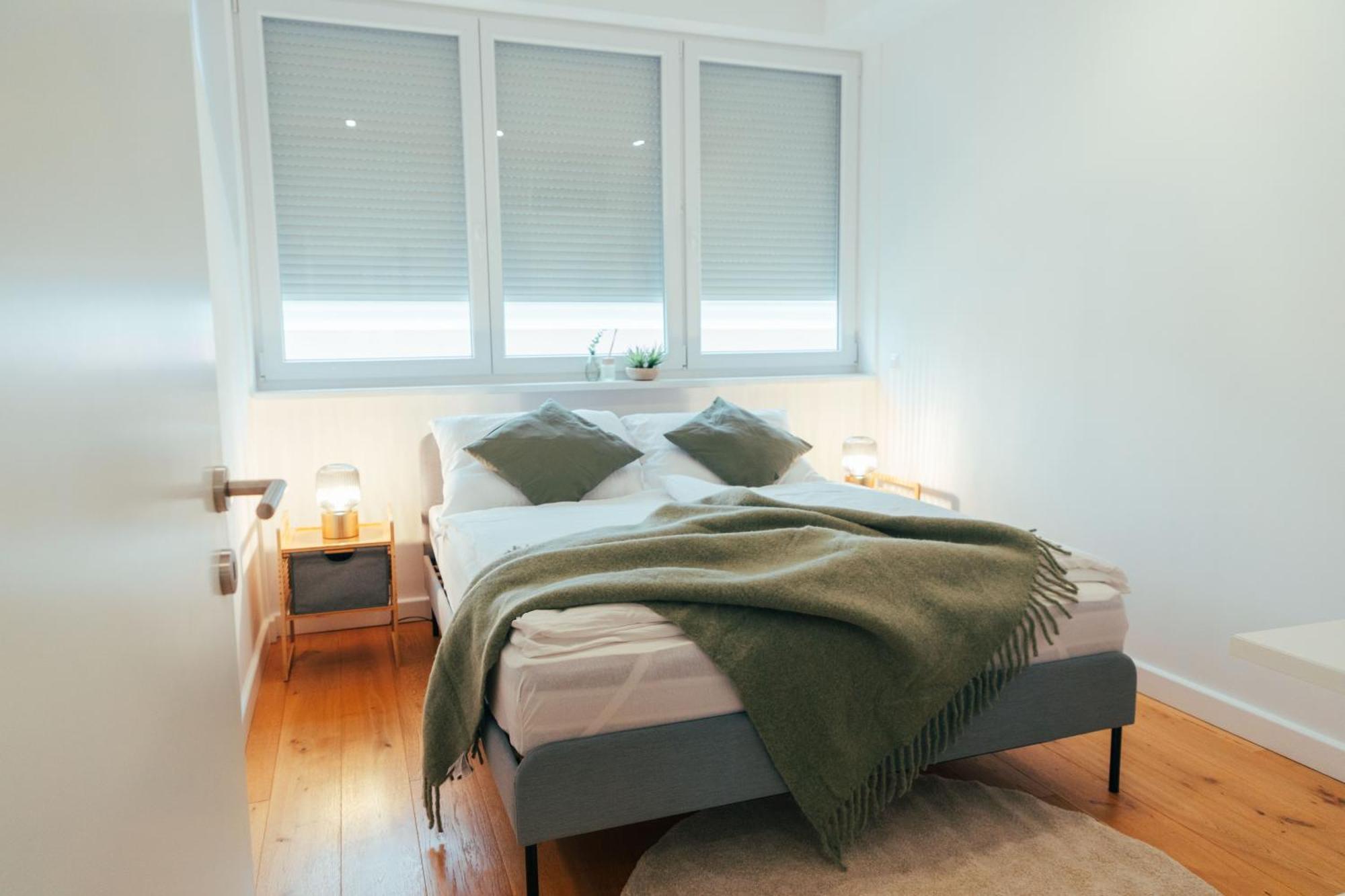 Large Apartments - Great For Groups - With Balcony Or Terrace Bécs Kültér fotó