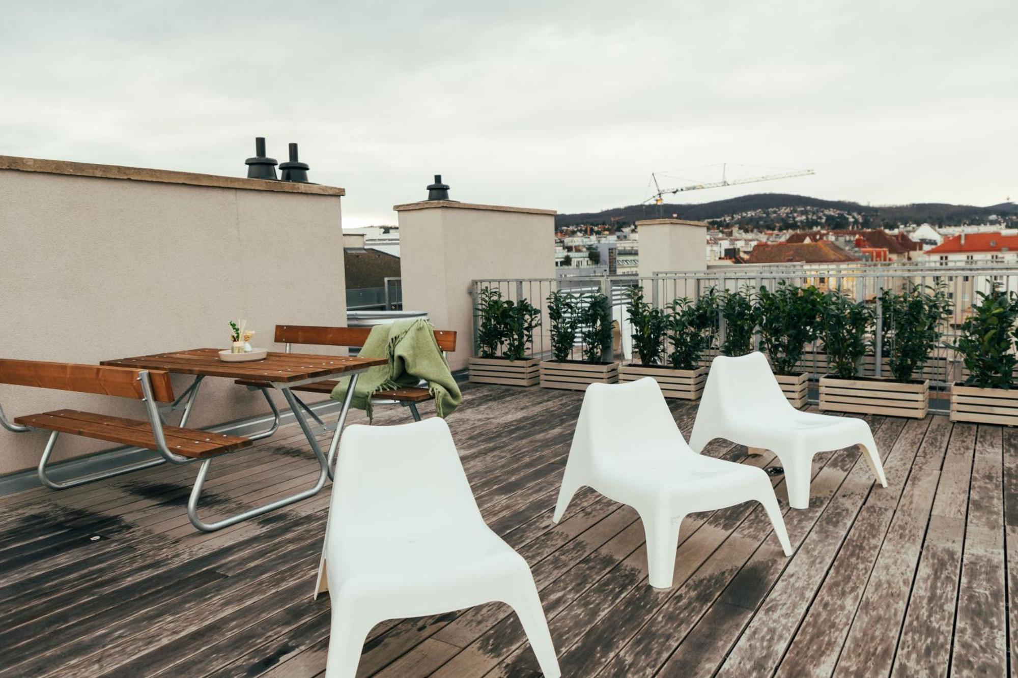 Large Apartments - Great For Groups - With Balcony Or Terrace Bécs Kültér fotó